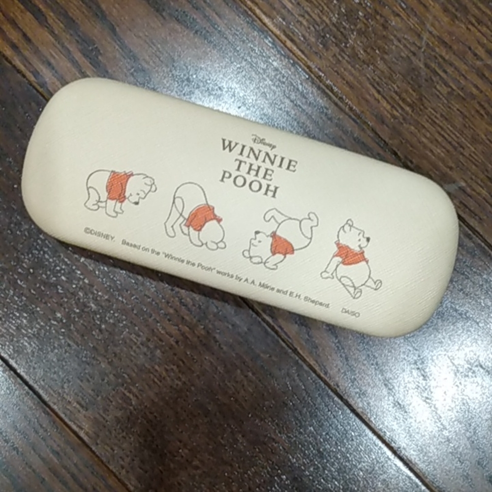 Winnie the Pooh Eyeglass Eyeglasses Sunglasses Case